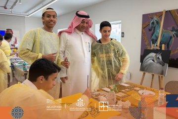 اليوم الثاني في #دار_نورة_الموسى مع #ورش طلاب وزارة #التعليم #بالأحساء ✨ حضور متفاعل وطاقة مليئة بالحماس، وأعمال طلابية بدأت تعكس روح الإبداع بشكل لافت 👏